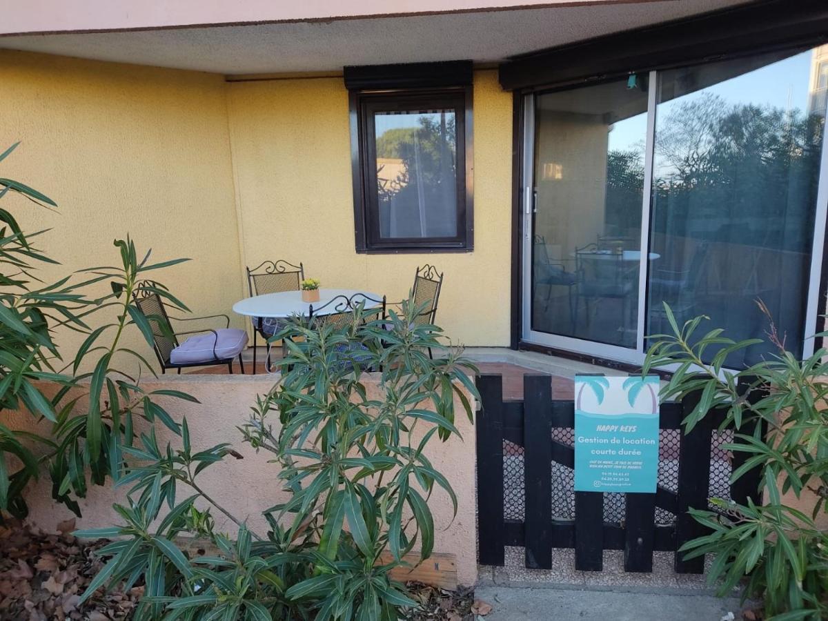 APPARTEMENT 25m², GRUISSAN, EN BORD DE MER Экстерьер фото