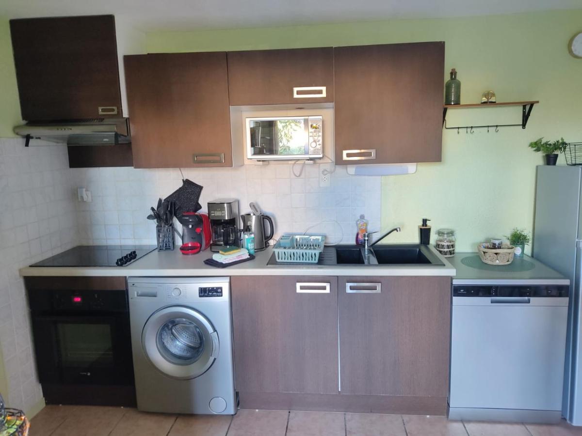 APPARTEMENT 25m², GRUISSAN, EN BORD DE MER Экстерьер фото